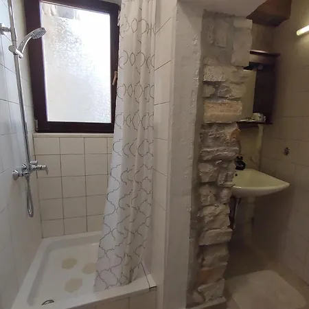 Old Town St. Roko Apartment *
