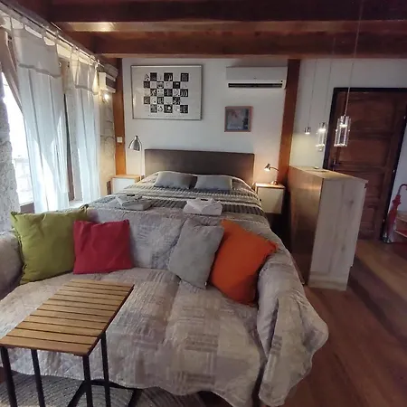 Old Town St. Roko Apartment *